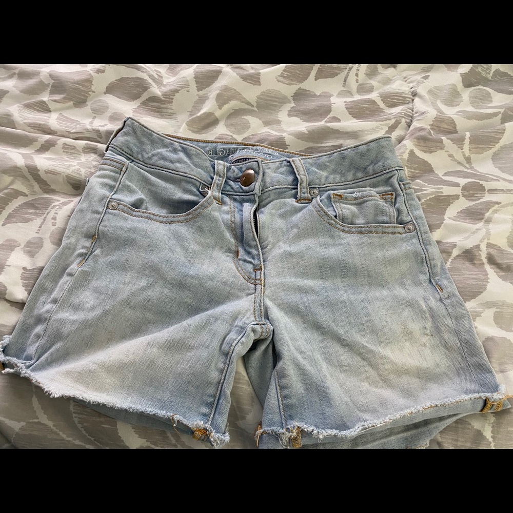 American eagle 🦅 shorts size 2
